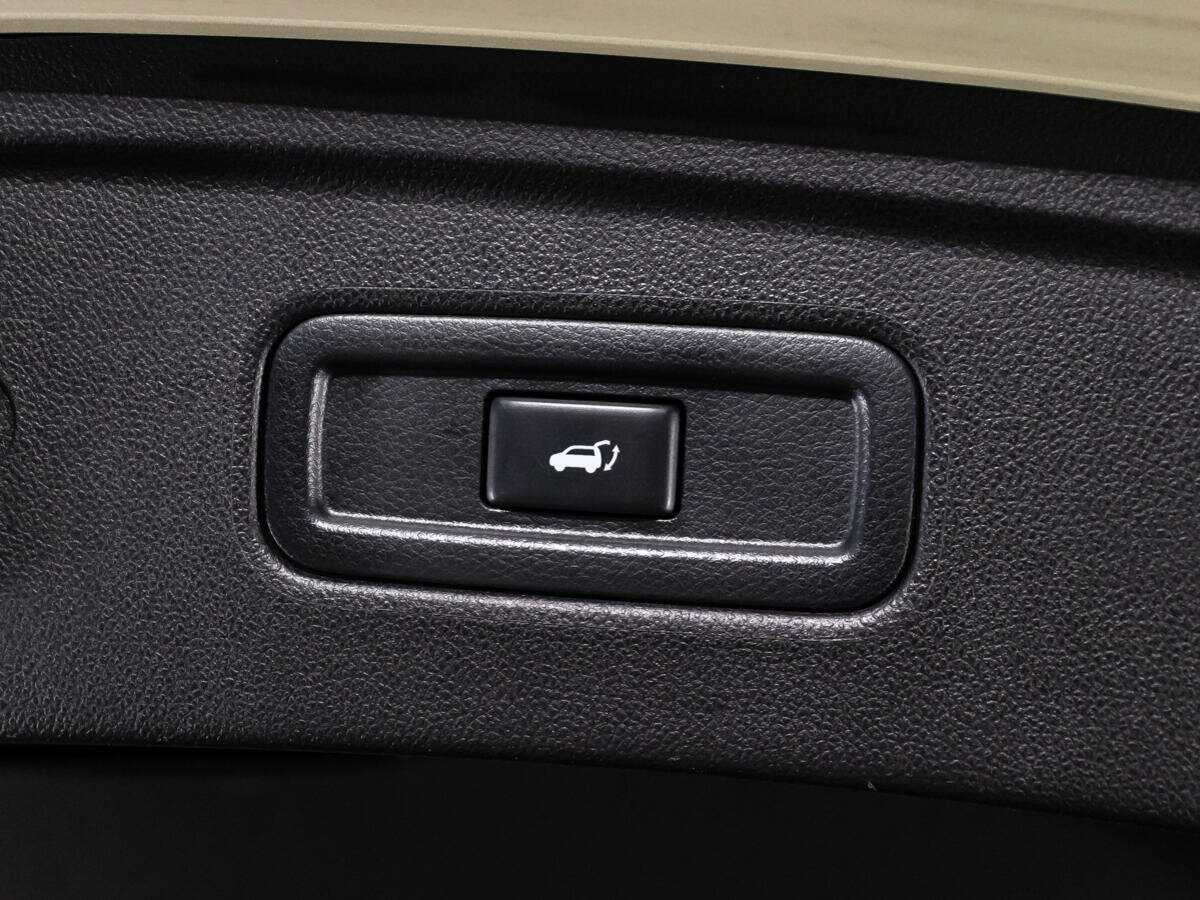 Купить Infiniti FX с пробегом. Фото: #14