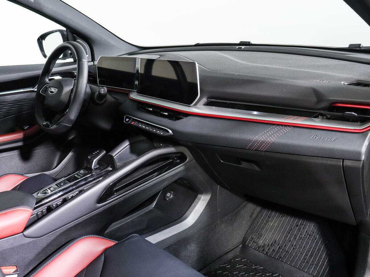 Купить Geely Coolray с пробегом. Фото: #8