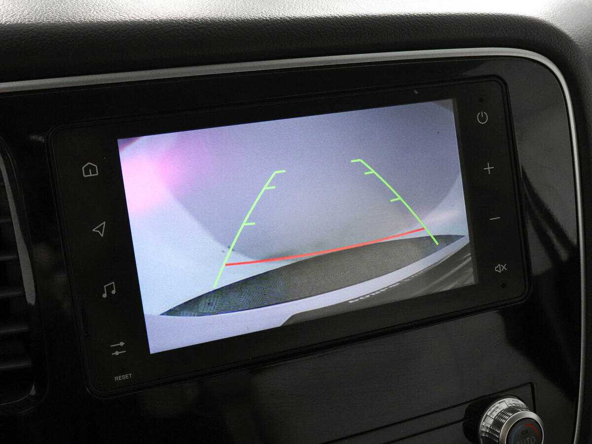 Купить Mitsubishi Outlander с пробегом. Фото: #12