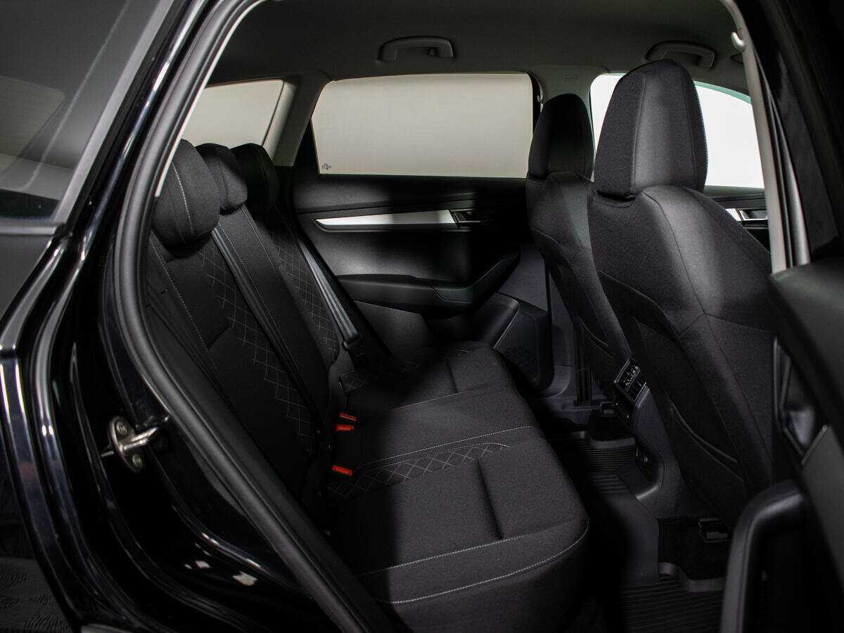 Купить Skoda Karoq с пробегом. Фото: #7