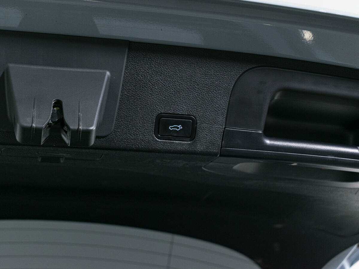 Купить Geely Tugella с пробегом. Фото: #6