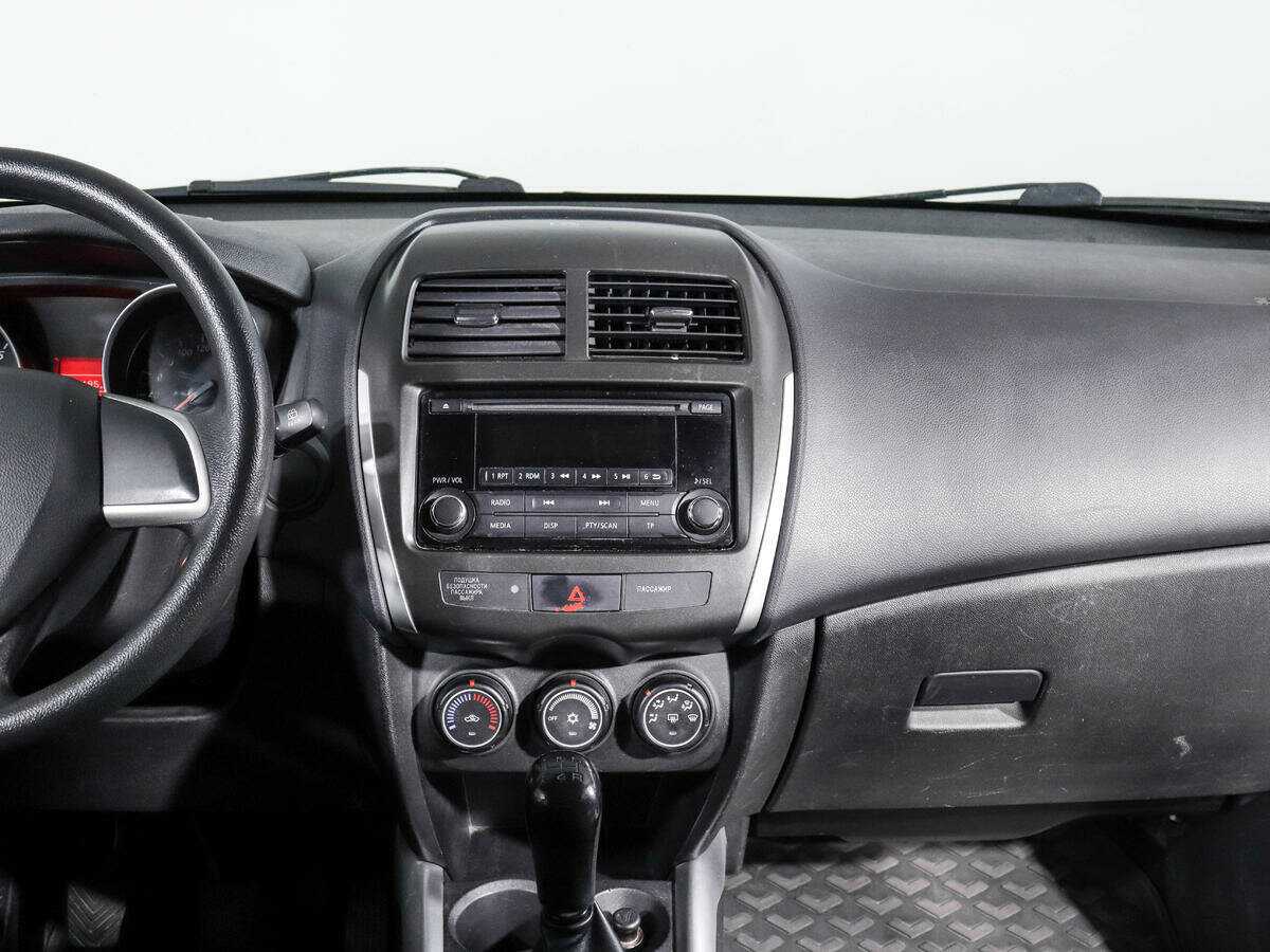 Продажа Б/У Митсубиши АС-Икс. Фото: #12