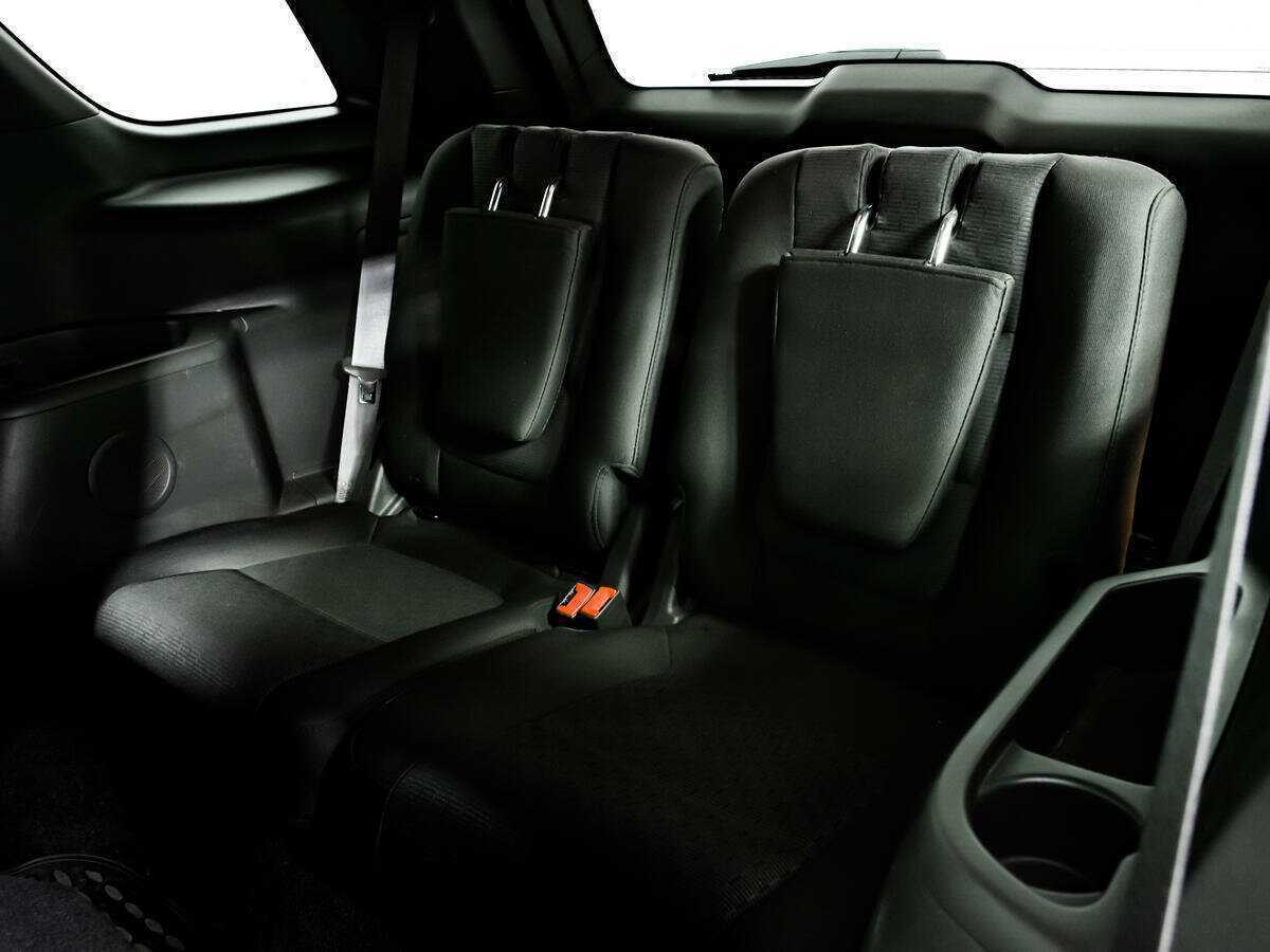 Купить Ford Explorer с пробегом. Фото: #12