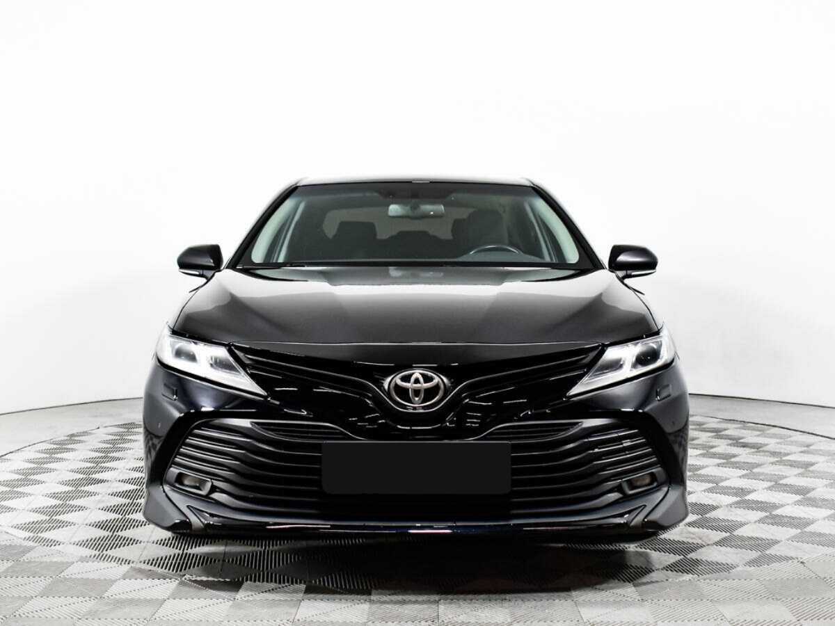 Купить Toyota Camry с пробегом. Фото: #1