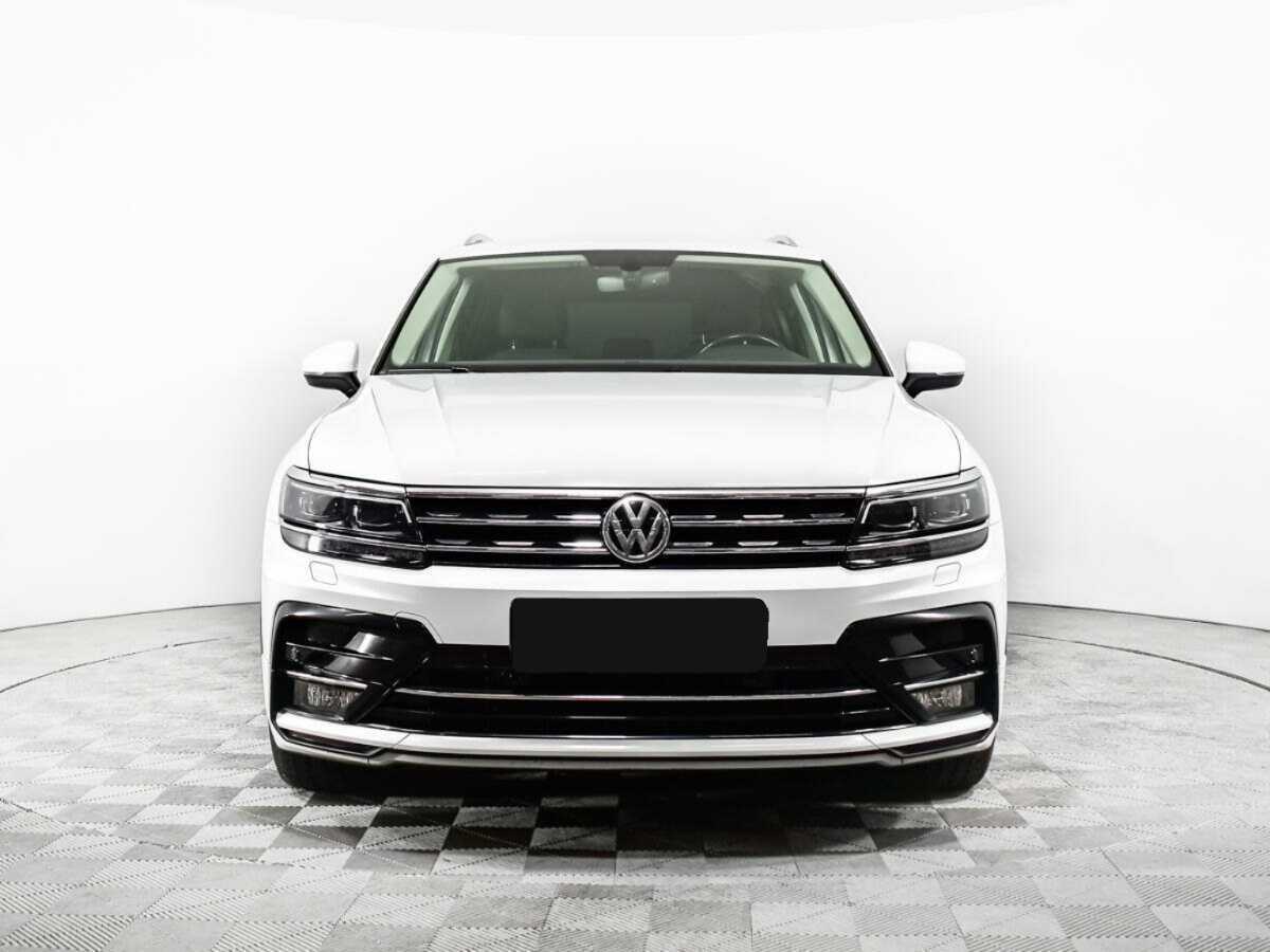 Купить Volkswagen Tiguan с пробегом. Фото: #1