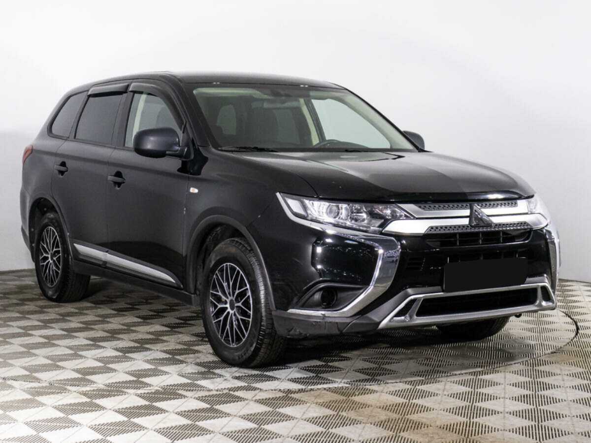 Купить Mitsubishi Outlander с пробегом. Фото: #2