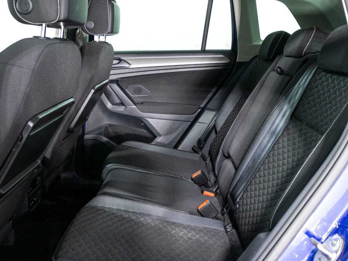 Купить Volkswagen Tiguan с пробегом. Фото: #9