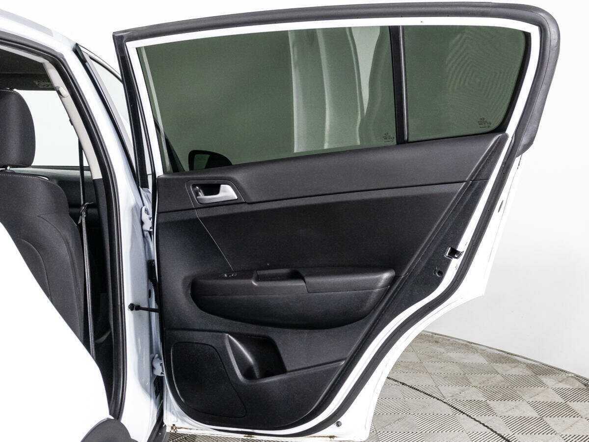 Купить Kia Sportage с пробегом. Фото: #25