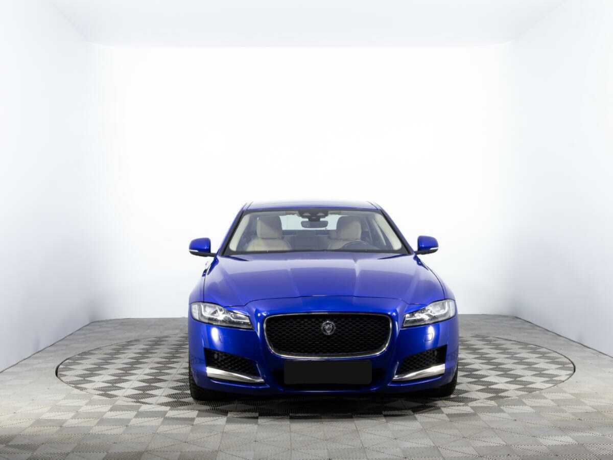 Купить Jaguar XF с пробегом. Фото: #1