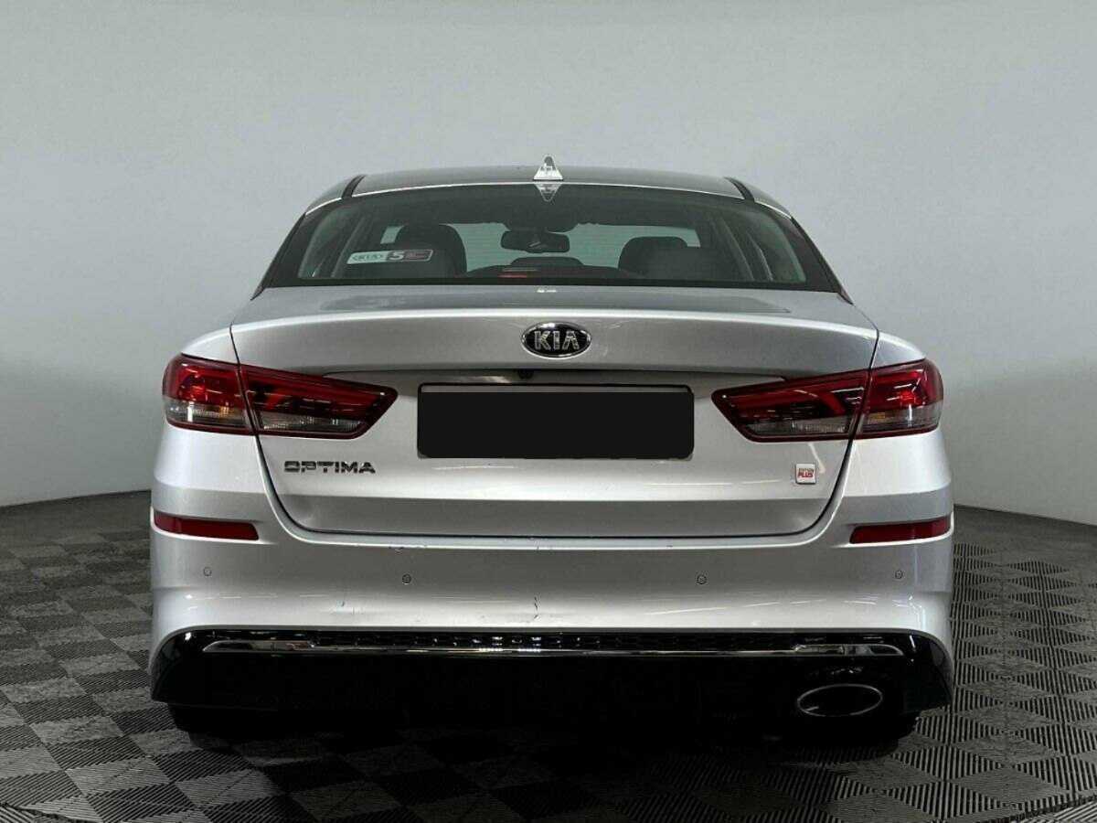 Купить Kia Optima с пробегом. Фото: #4