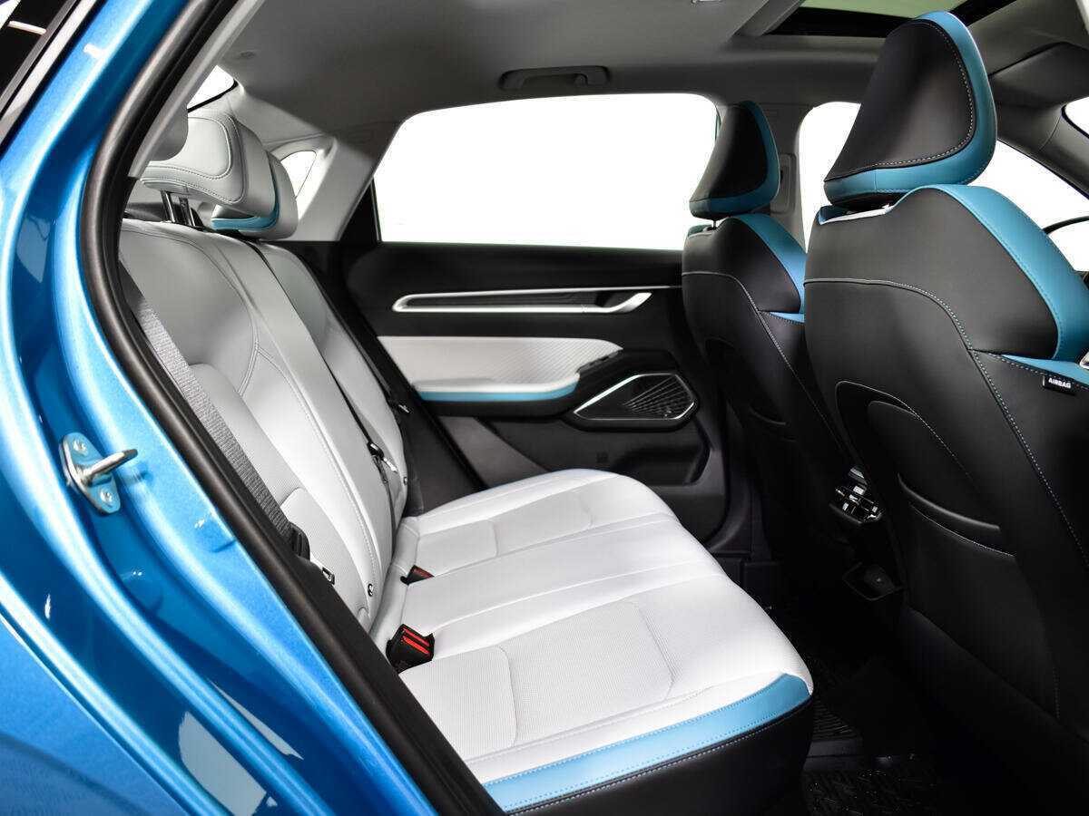 Купить Geely Emgrand с пробегом. Фото: #9