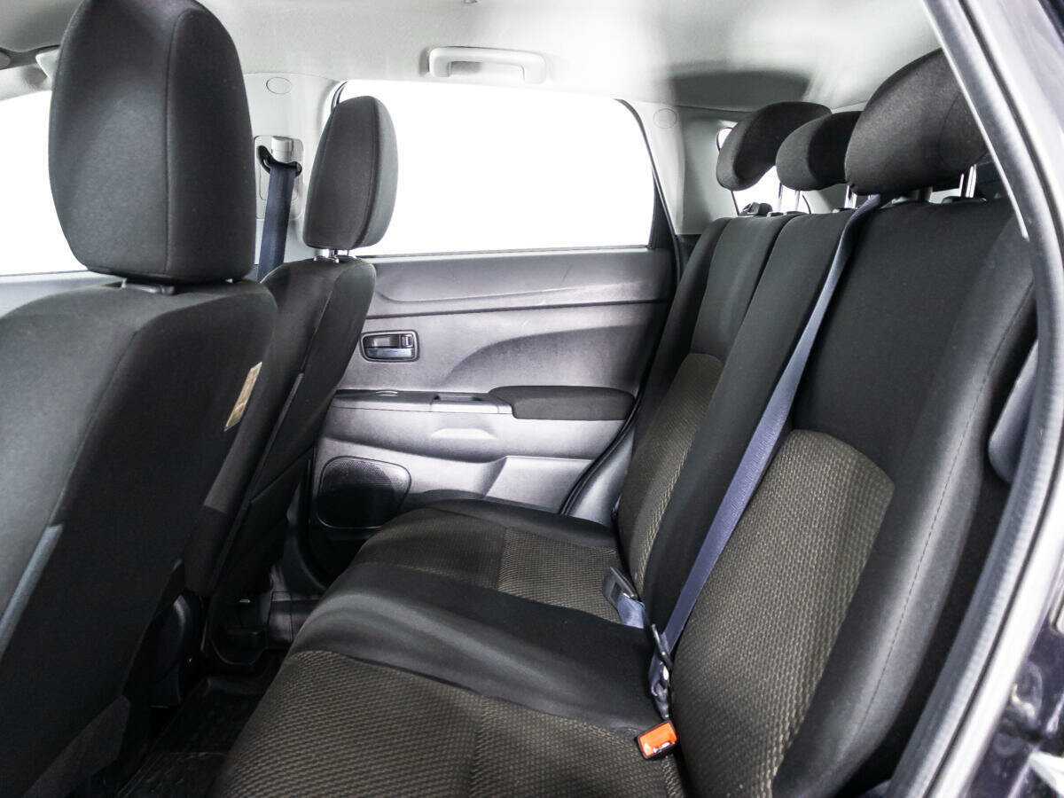 Купить Mitsubishi ASX с пробегом. Фото: #9