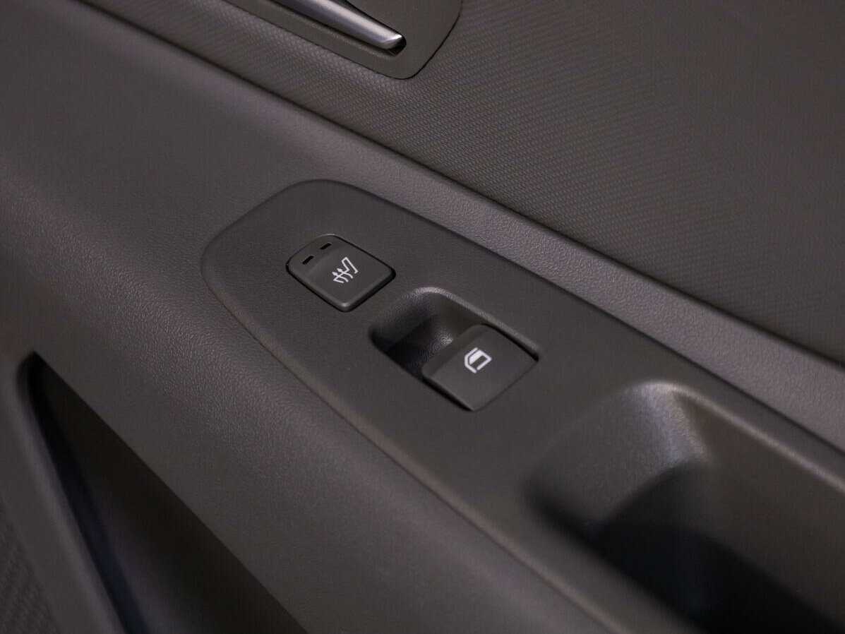 Купить Hyundai Elantra с пробегом. Фото: #20