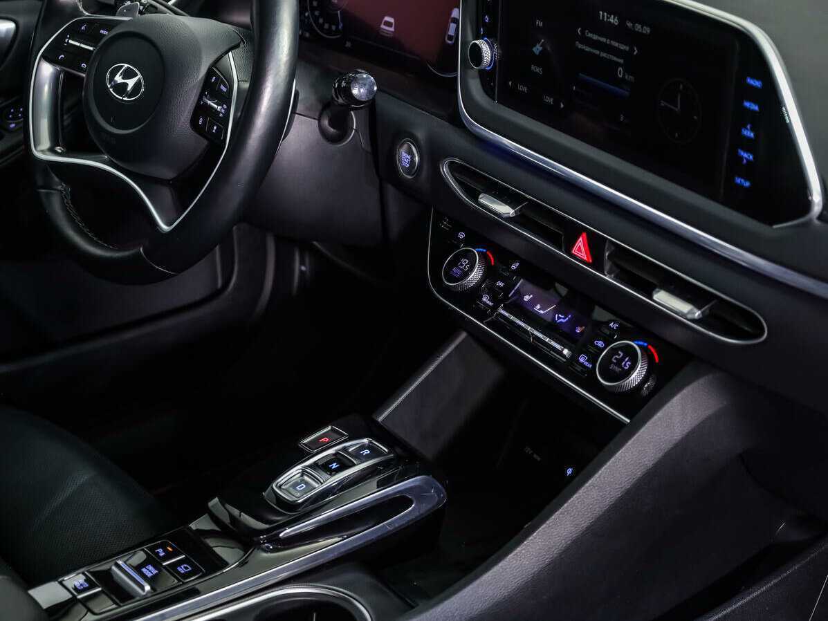 Купить Hyundai Sonata с пробегом. Фото: #15