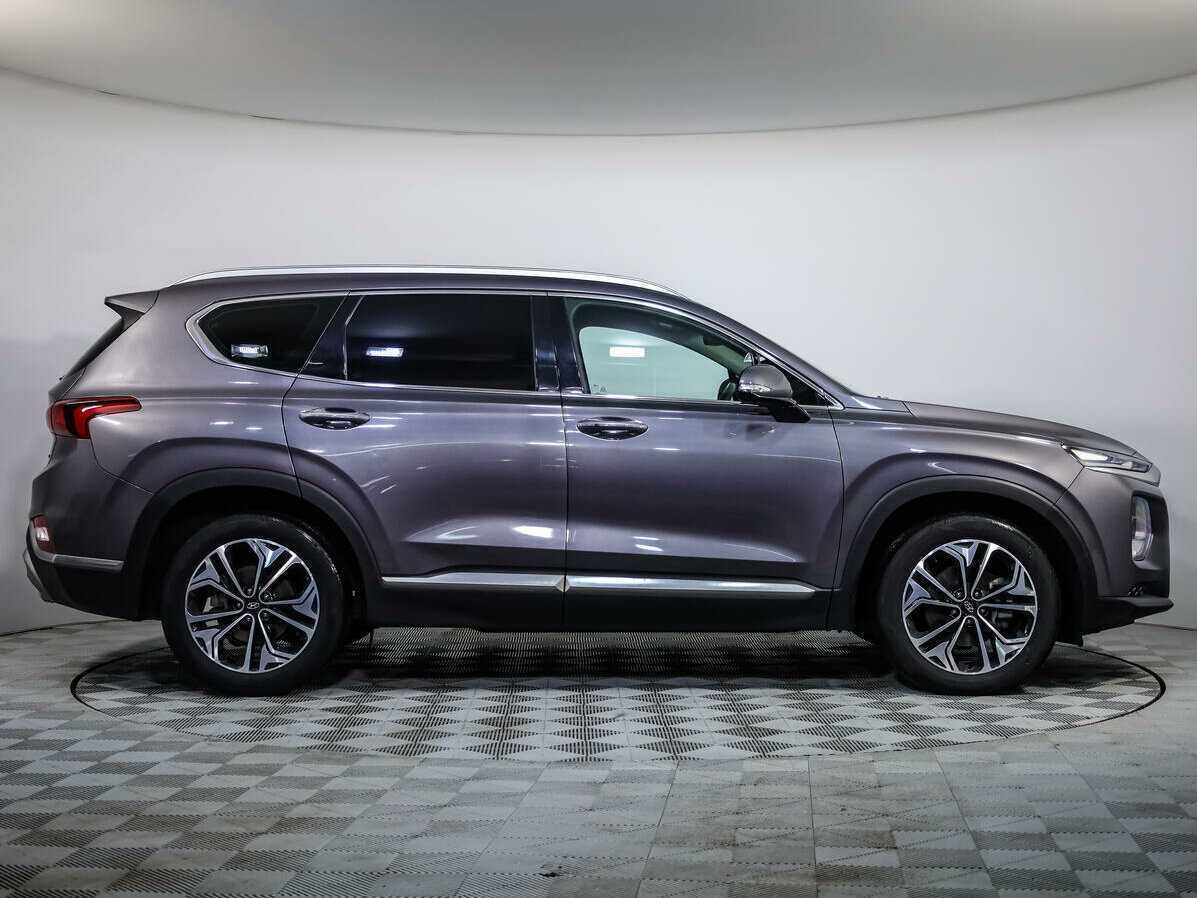 Купить Hyundai Santa Fe с пробегом. Фото: #2