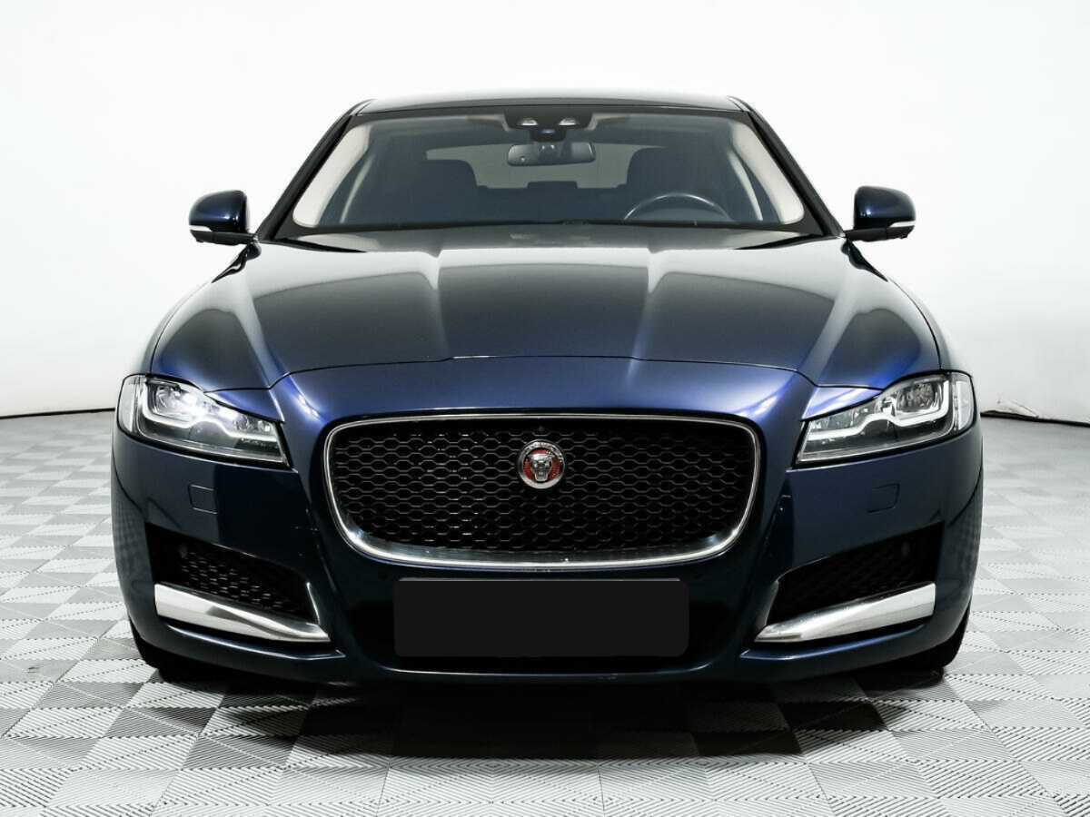 Купить Jaguar XF с пробегом. Фото: #1