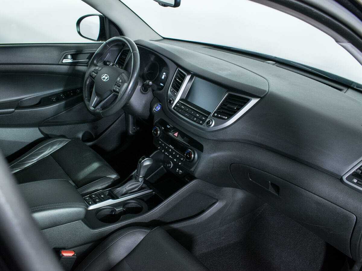 Купить Hyundai Tucson с пробегом. Фото: #8