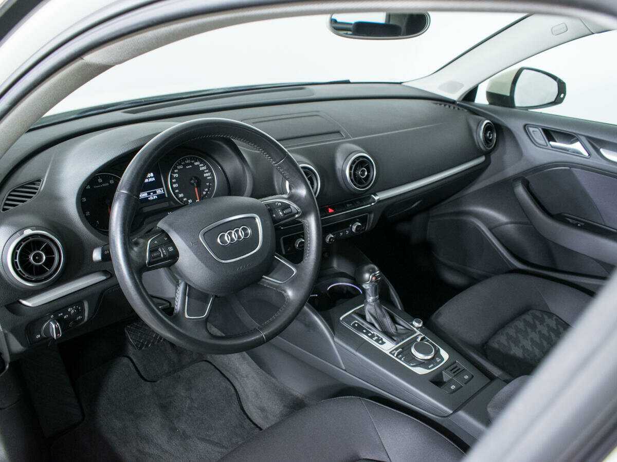 Купить Audi A3 с пробегом. Фото: #12