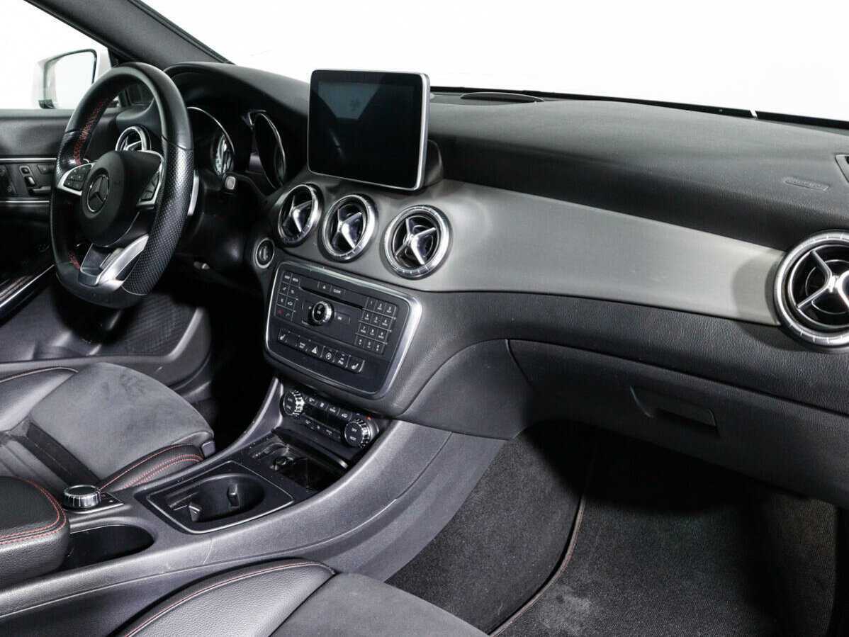 Купить Mercedes-Benz CLA с пробегом. Фото: #5