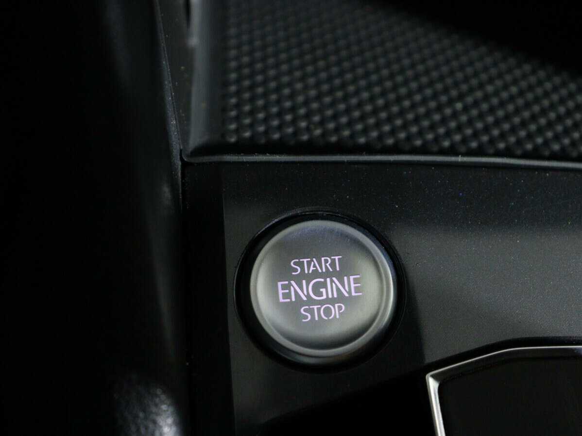 Купить Volkswagen Tiguan с пробегом. Фото: #19