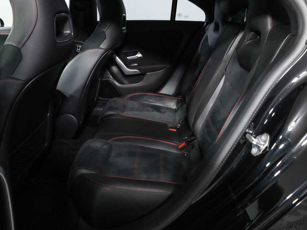 Купить Mercedes-Benz CLA с пробегом. Фото: #9
