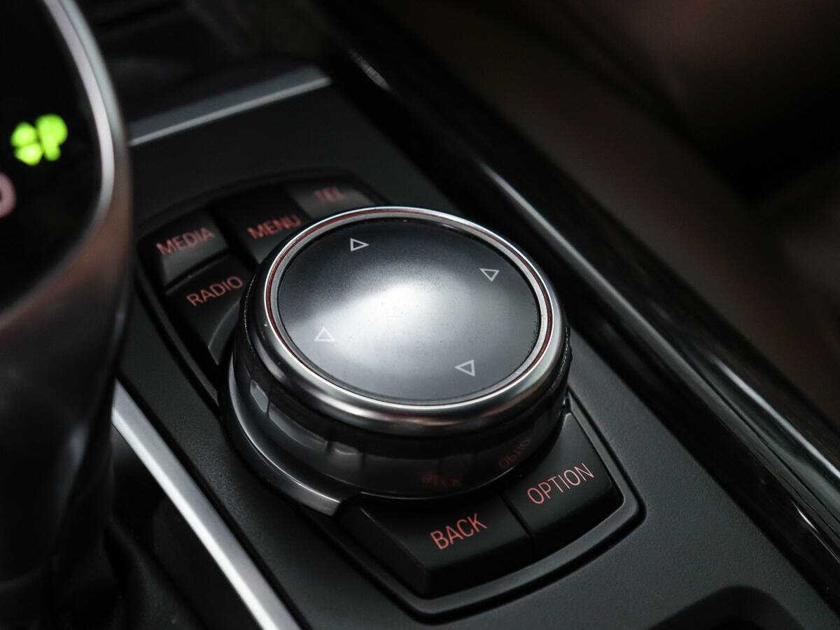 Купить BMW X5 с пробегом. Фото: #13