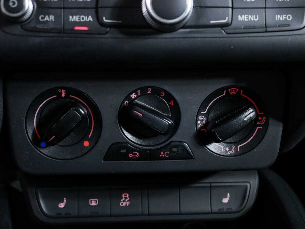 Купить Audi A1 с пробегом. Фото: #14