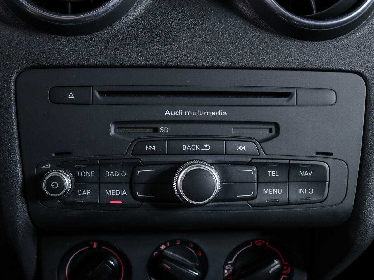 Купить Audi A1 с пробегом. Фото: #15