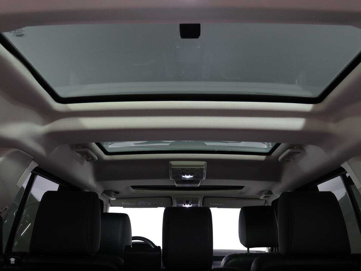 Купить Land Rover Discovery с пробегом. Фото: #16