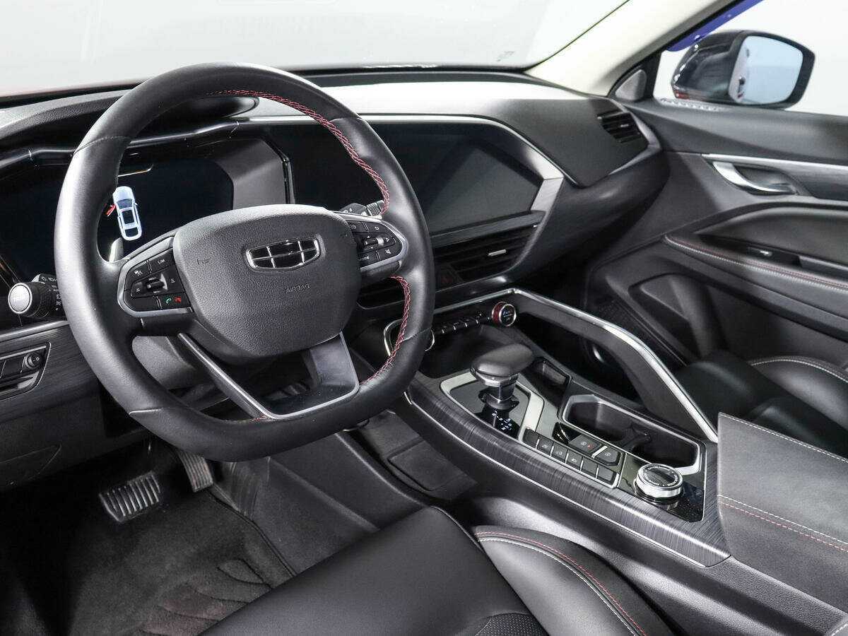 Купить Geely Tugella с пробегом. Фото: #11