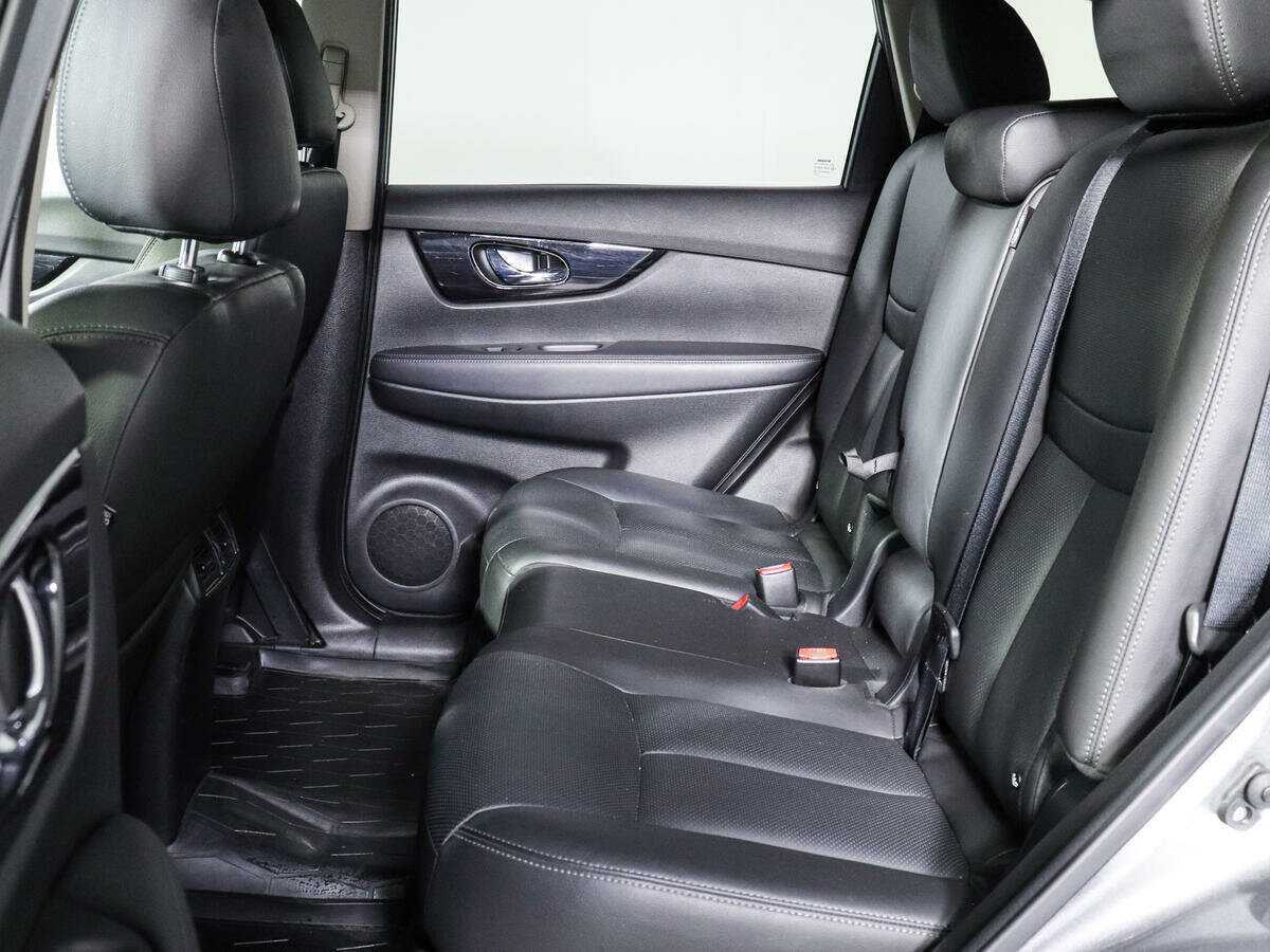 Купить Nissan X-Trail с пробегом. Фото: #9