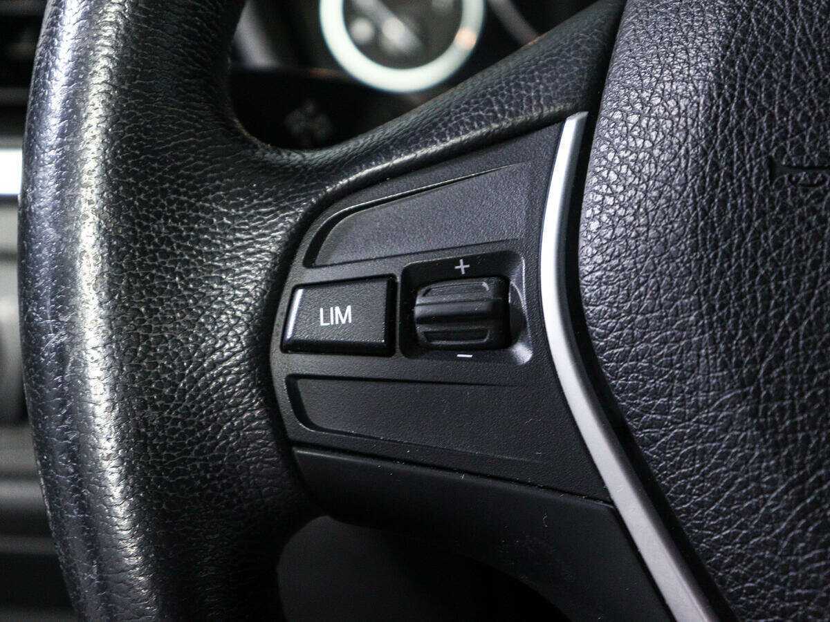 Купить BMW 3 серии с пробегом. Фото: #12