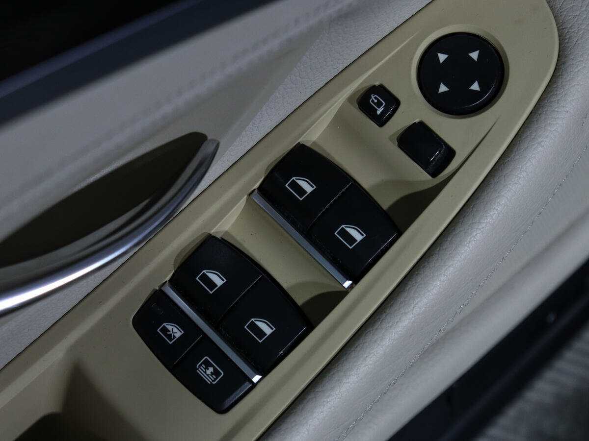 Купить BMW 5 серии с пробегом. Фото: #18