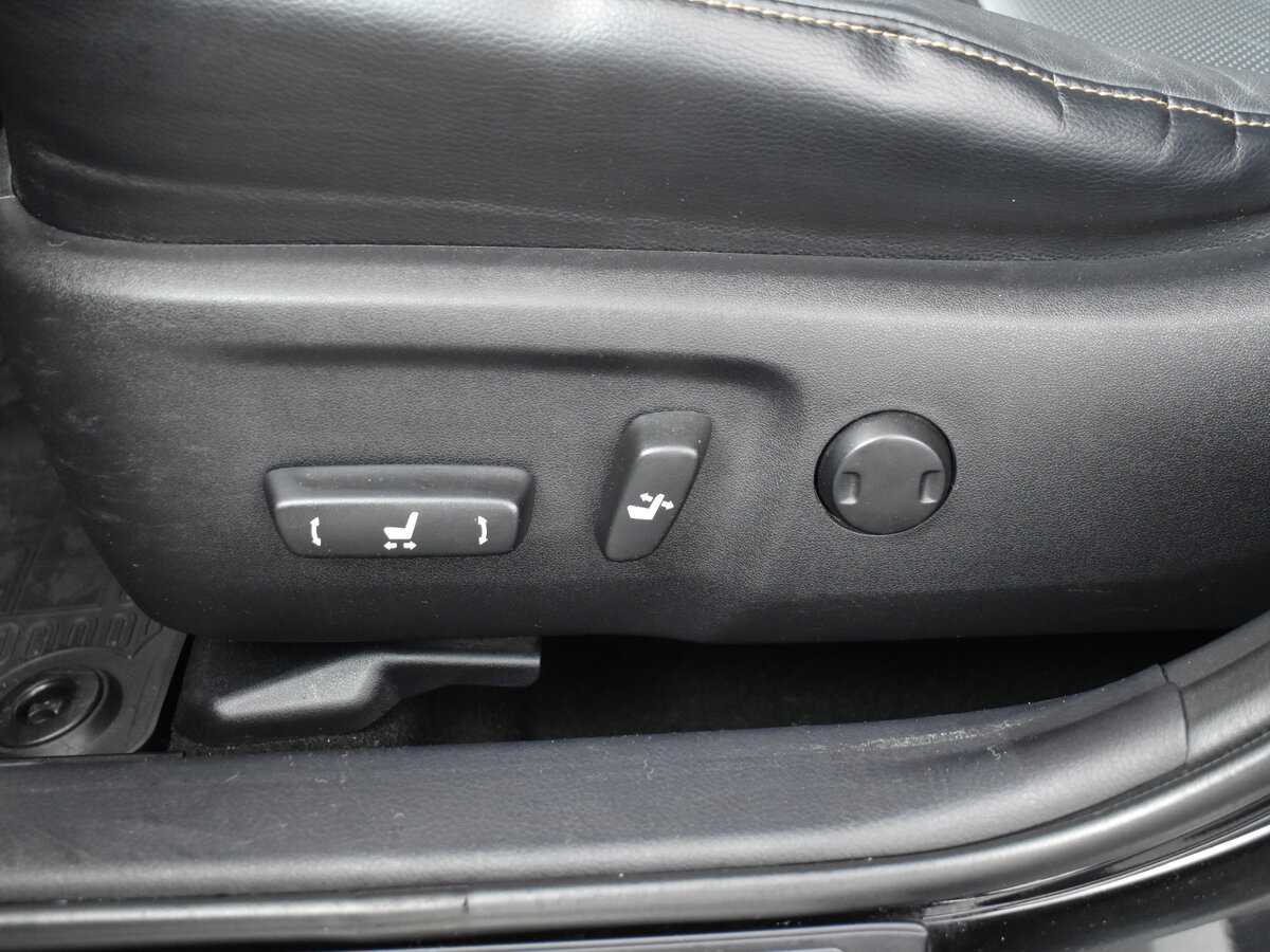 Купить Toyota Camry с пробегом. Фото: #9