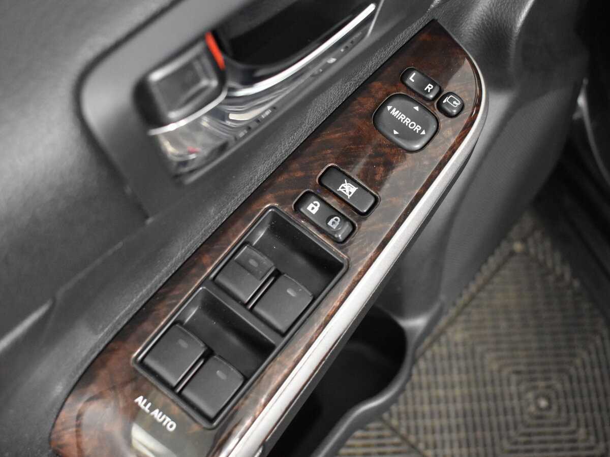 Продажа Б/У Тойота Камри. Фото: #7