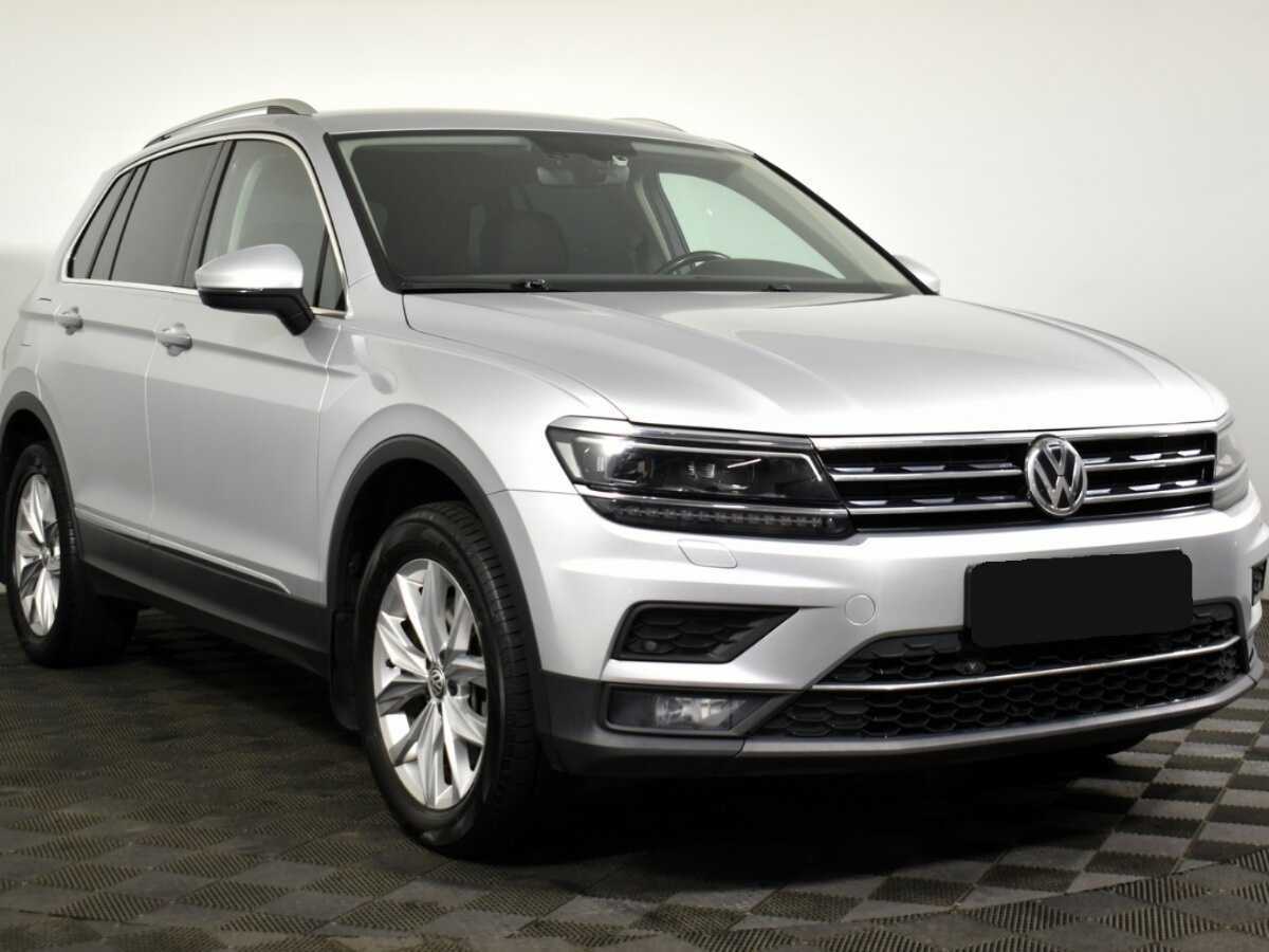 Купить Volkswagen Tiguan с пробегом. Фото: #2