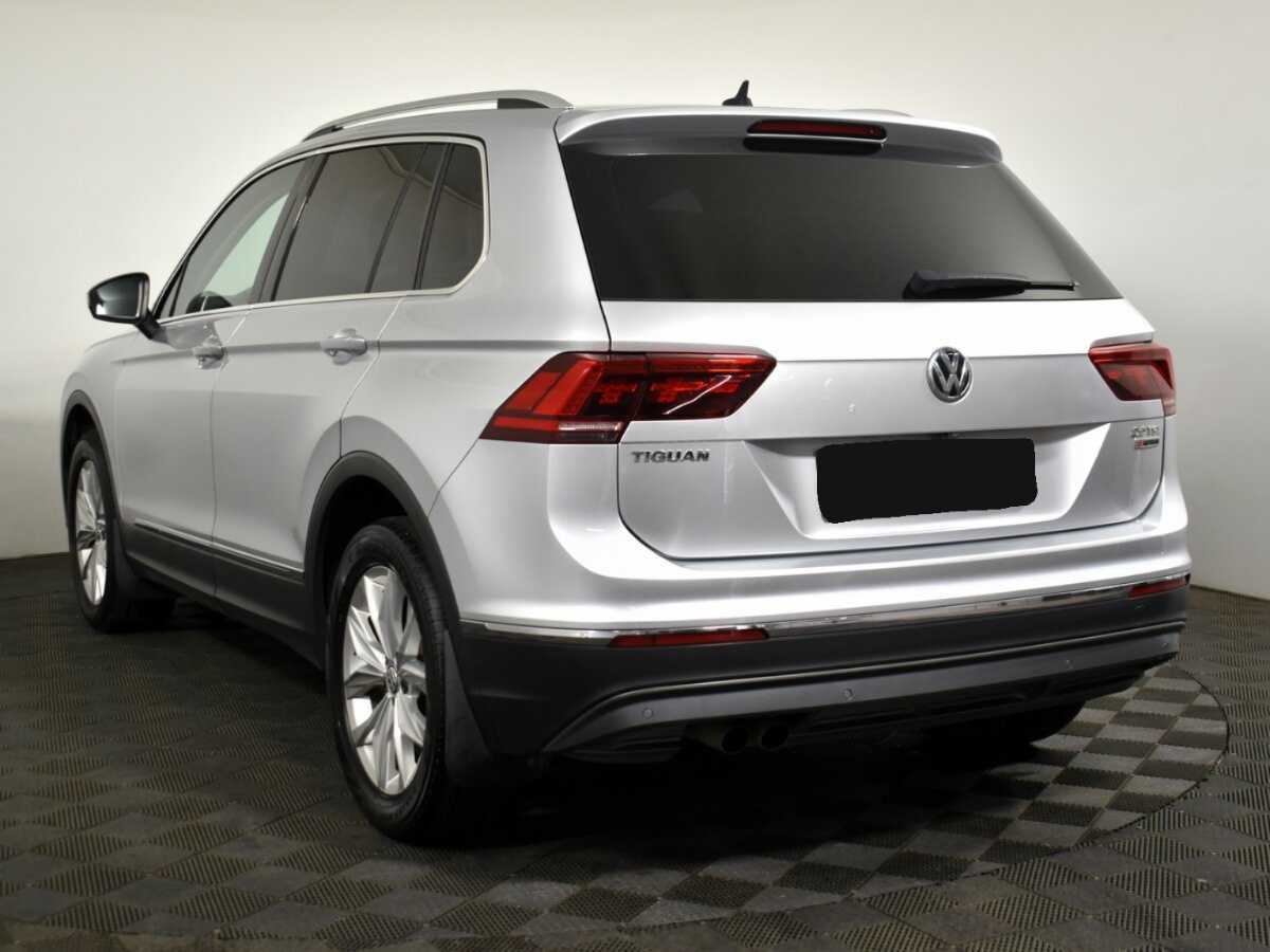 Купить Volkswagen Tiguan с пробегом. Фото: #5