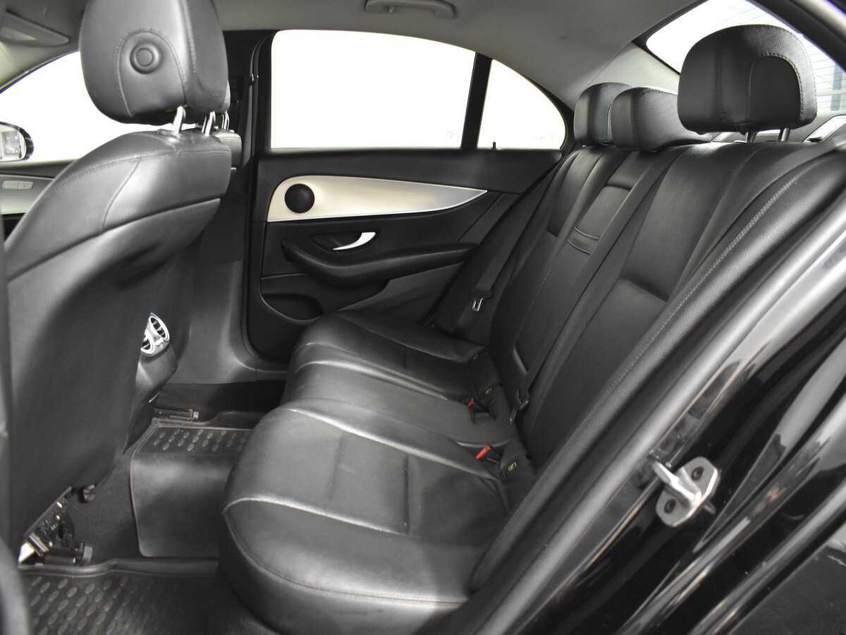 Купить Mercedes-Benz E-Класс с пробегом. Фото: #4