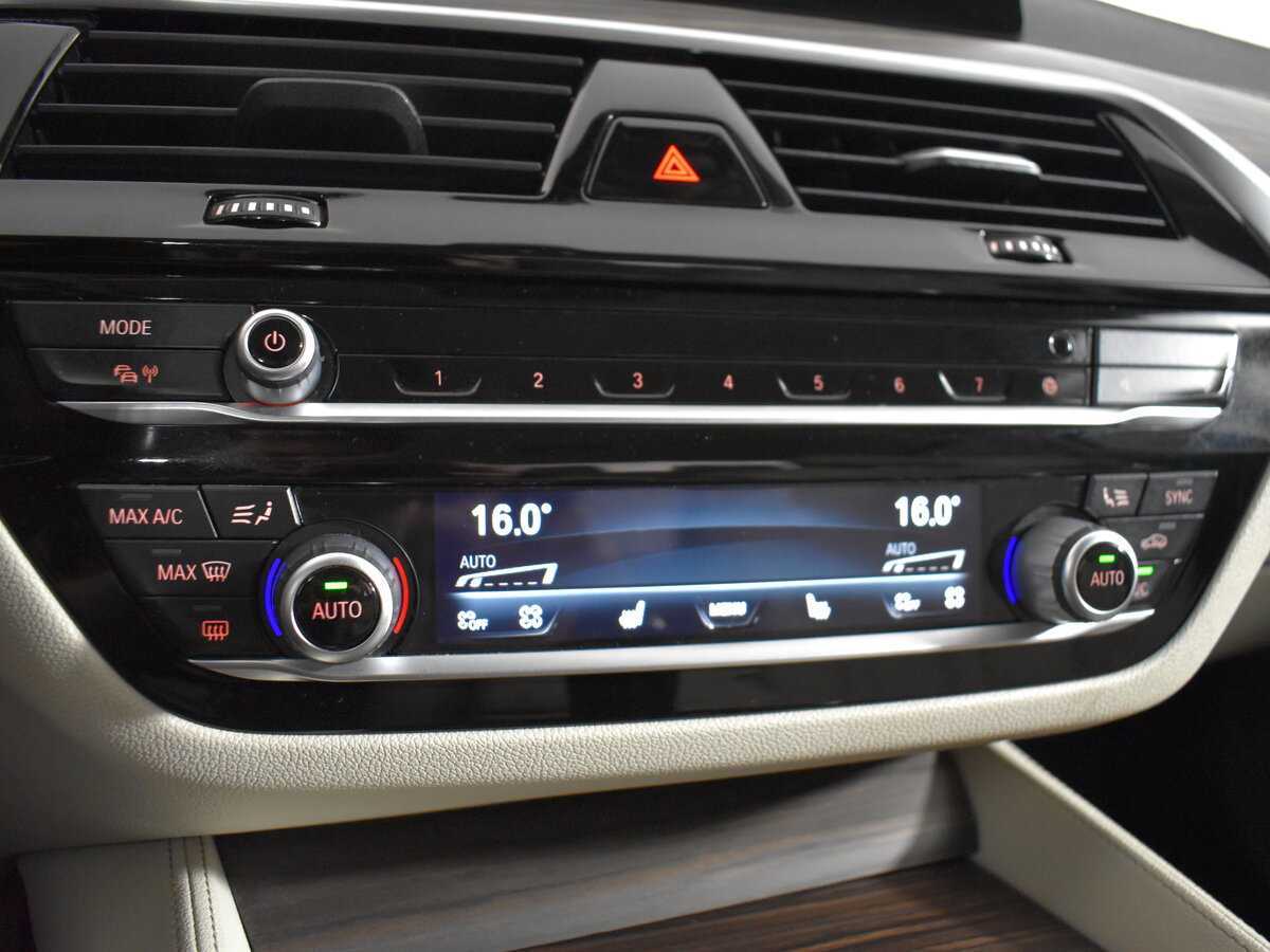 Купить BMW 5 серии с пробегом. Фото: #20