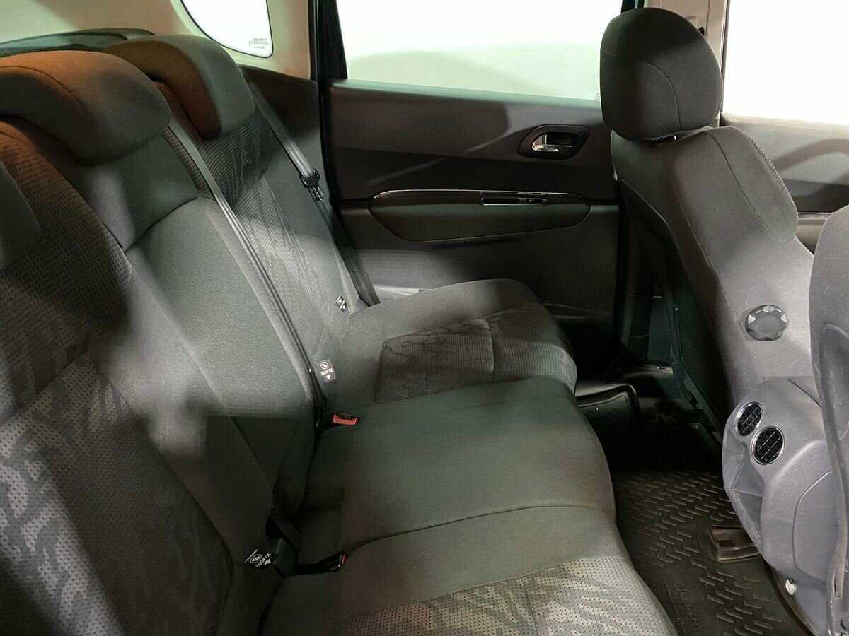 Продажа Б/У Пежо 3008. Фото: #10