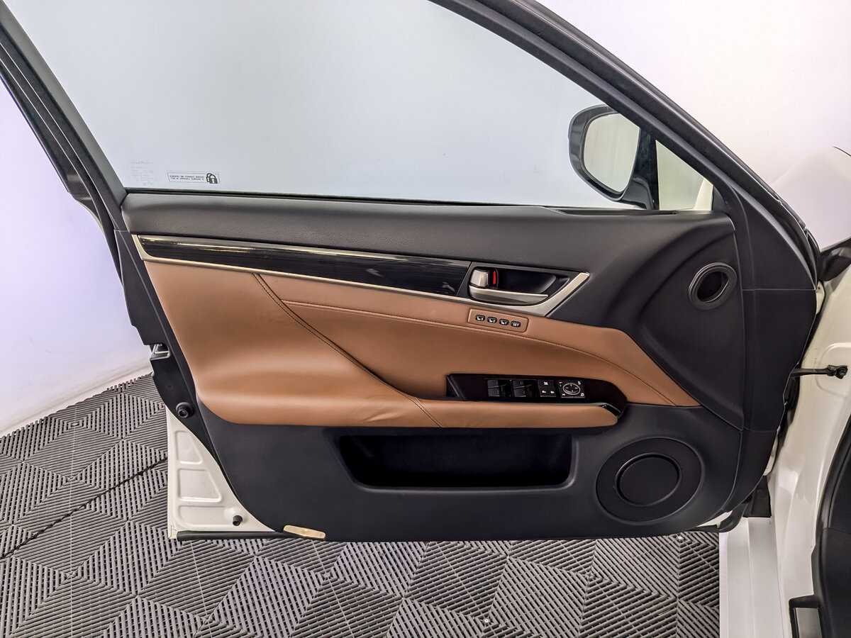Купить Lexus GS с пробегом. Фото: #14