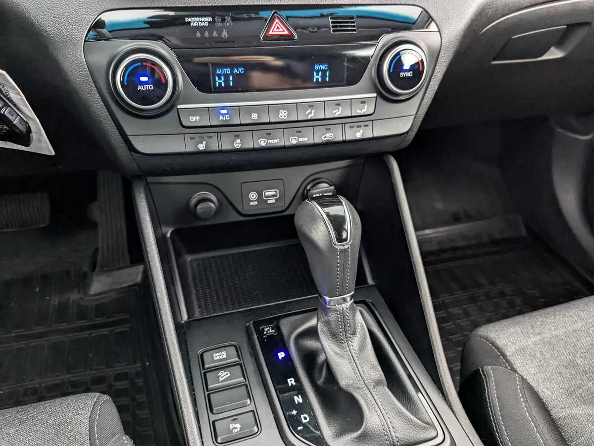 Купить Hyundai Tucson с пробегом. Фото: #21
