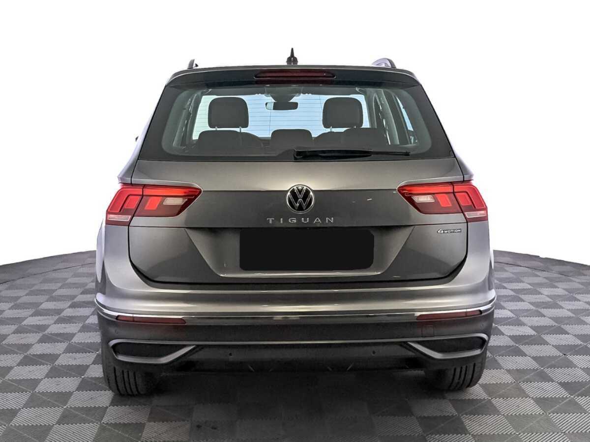 Купить Volkswagen Tiguan с пробегом. Фото: #5