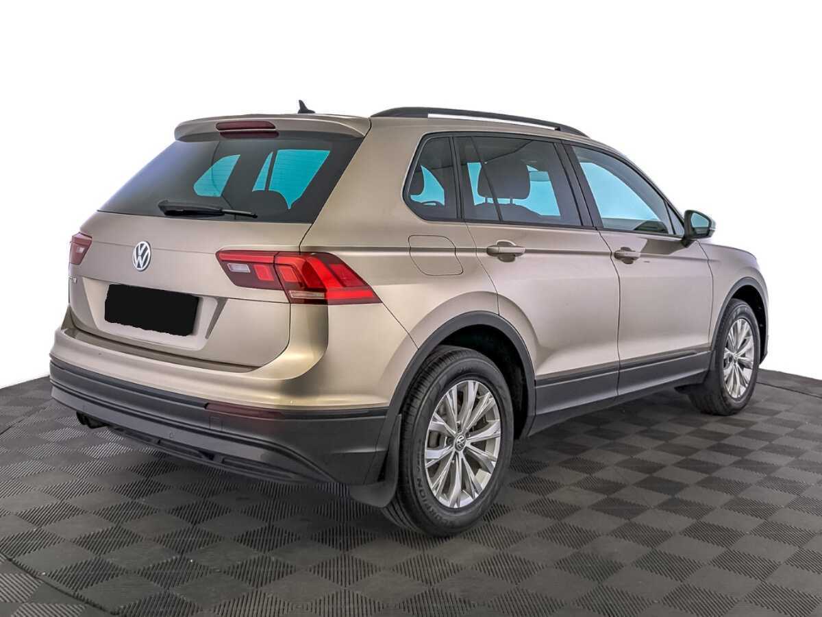 Купить Volkswagen Tiguan с пробегом. Фото: #4