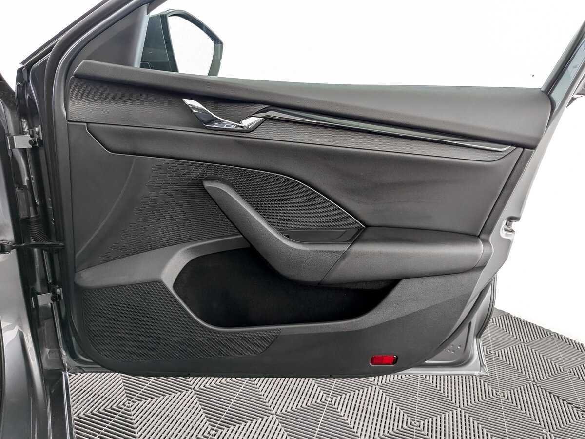 Купить Skoda Octavia с пробегом. Фото: #19