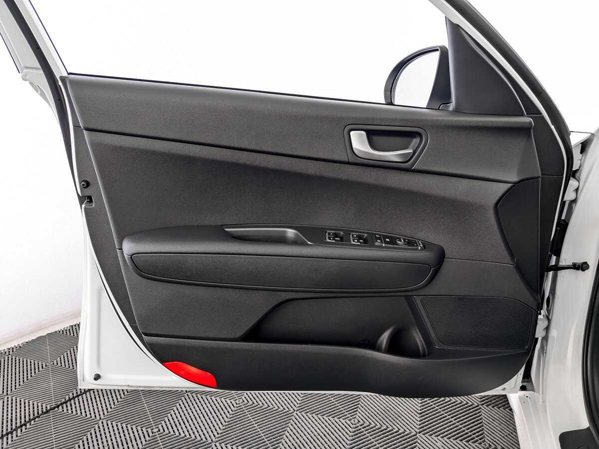 Купить Kia Optima с пробегом. Фото: #13