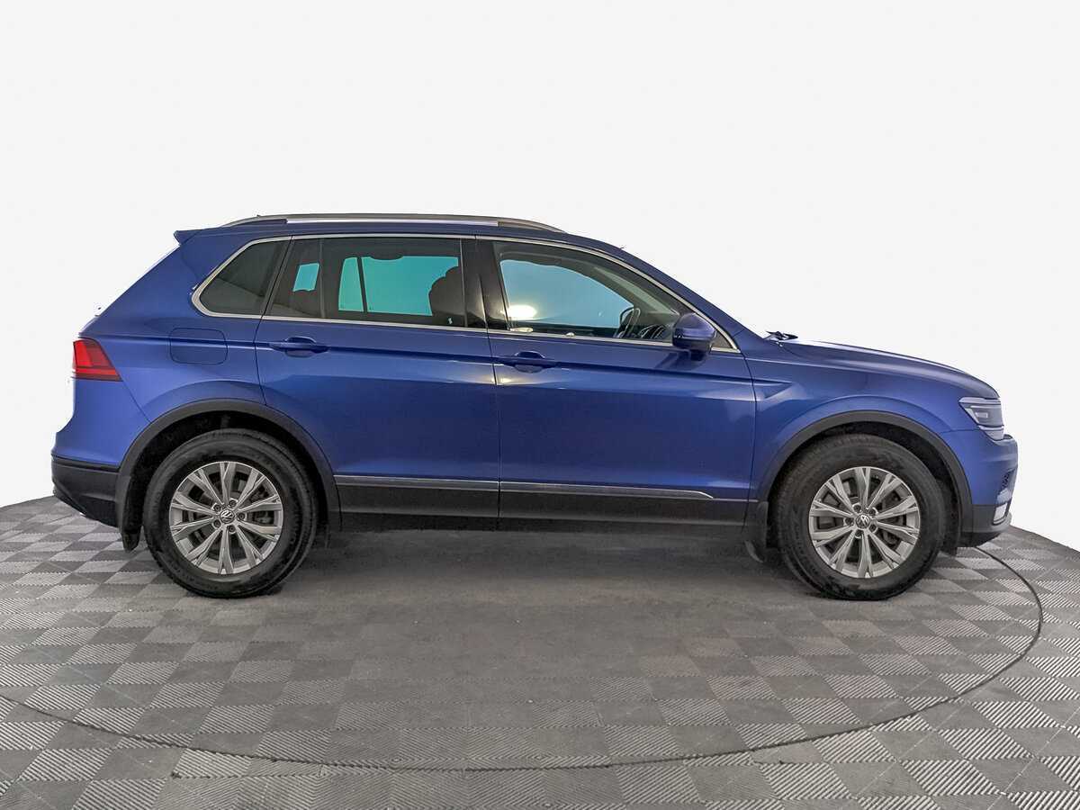 Купить Volkswagen Tiguan с пробегом. Фото: #3
