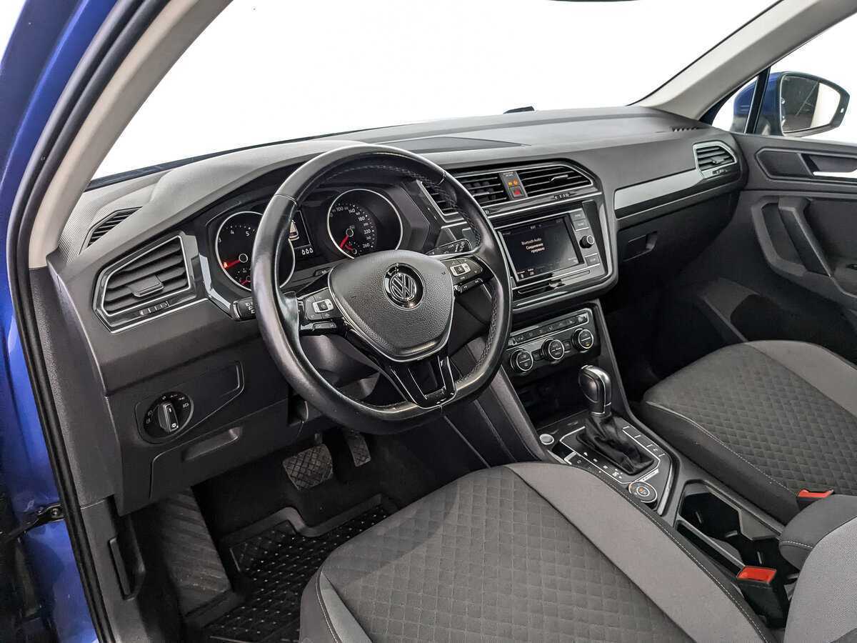Купить Volkswagen Tiguan с пробегом. Фото: #10