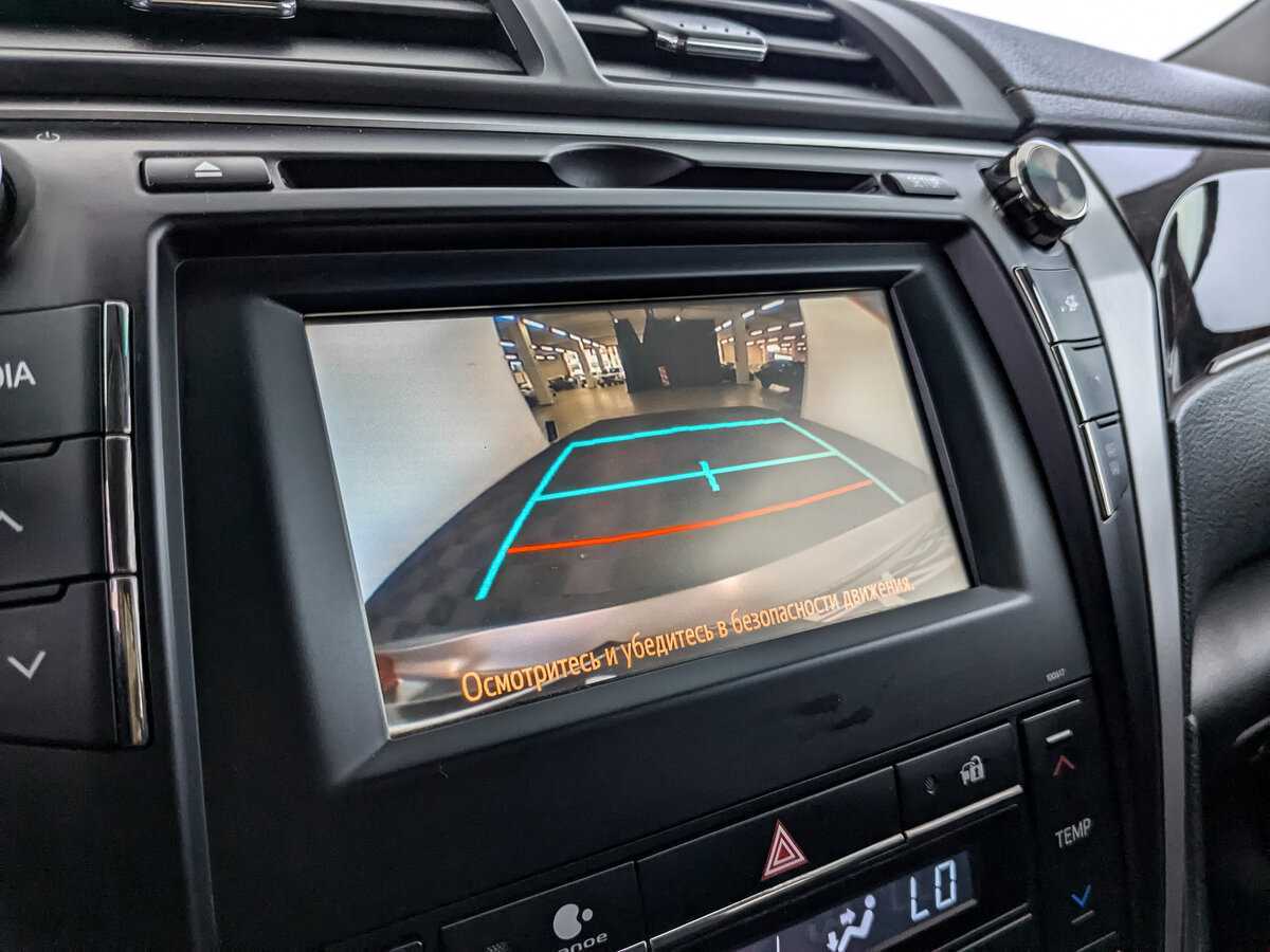 Купить Toyota Camry с пробегом. Фото: #21