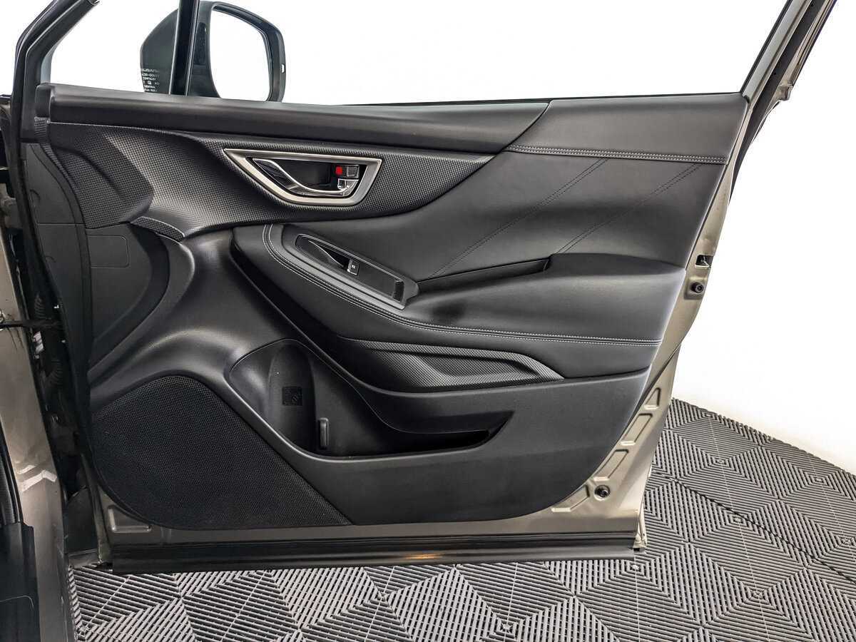 Купить Subaru Forester с пробегом. Фото: #20